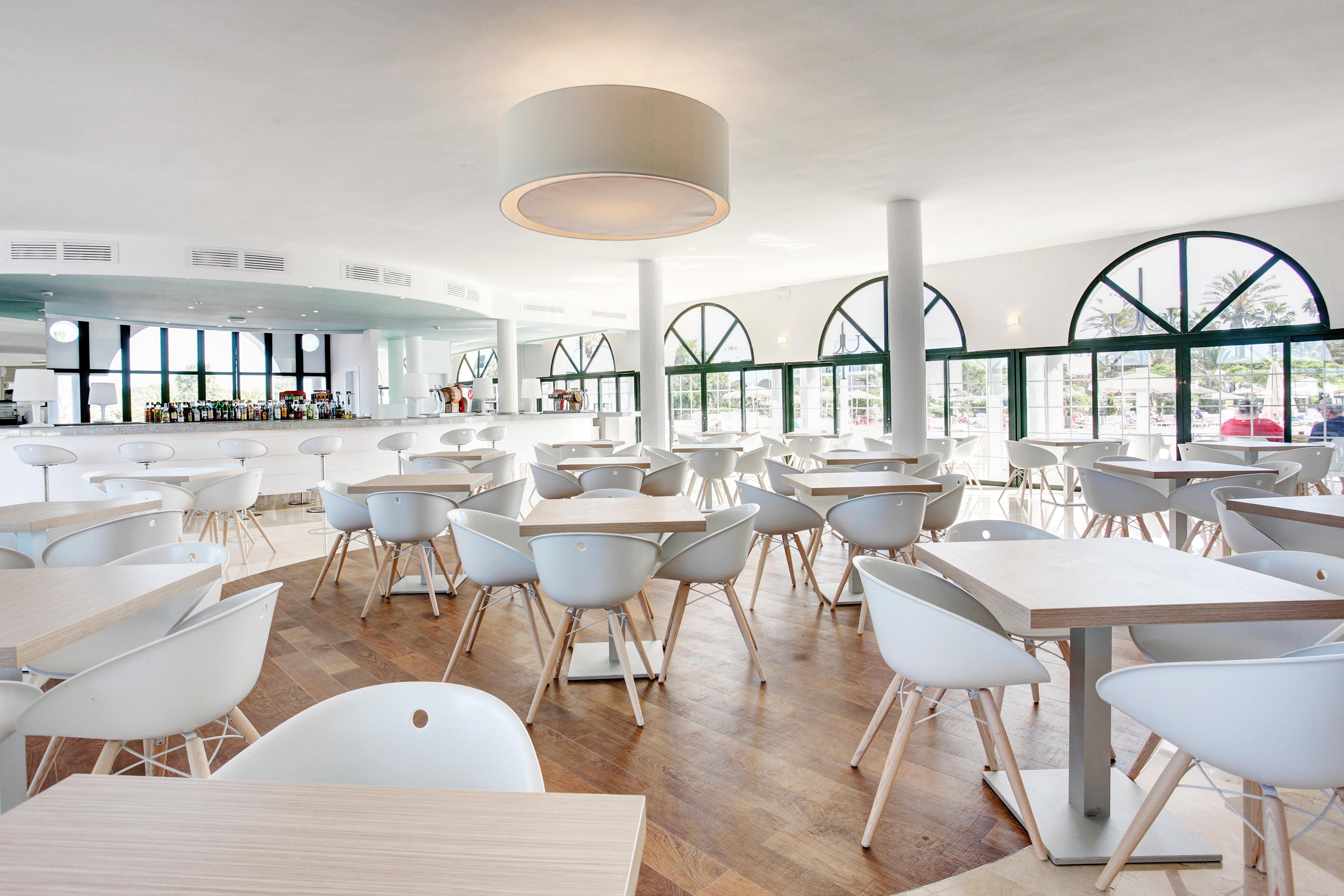 Grupotel Mar De Menorca Эс-Канутеллс Экстерьер фото